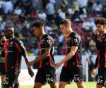 Amargo aniversario: Cae Atlas ante América