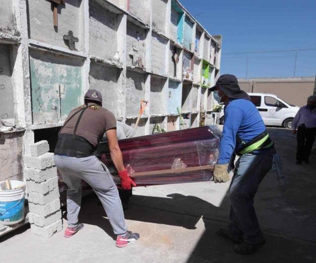 De 100 contagiados, mueren 8 en México De 100 contagiados, mueren 8 en México