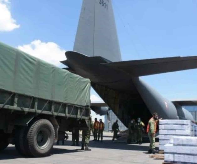 Realizan puente aéreo y naval para ayudar a Haití