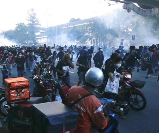 Tailandia: Disturbios en protestas por manejo de pandemia