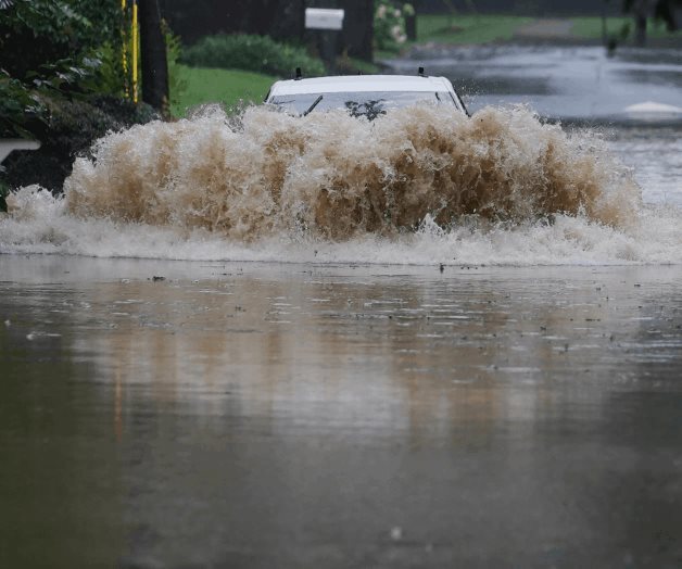 Avanza Fred en EU; Grace ya es huracán
