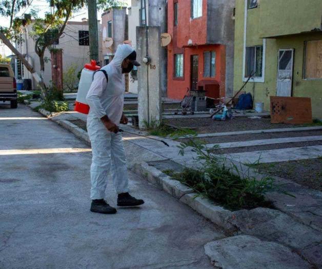 Sanitizan colonias Sanitizan colonias