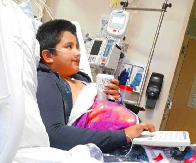 Golpea la ola delta a los niños