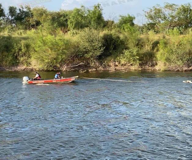 Flota cuerpo en el canal Anzaldúas