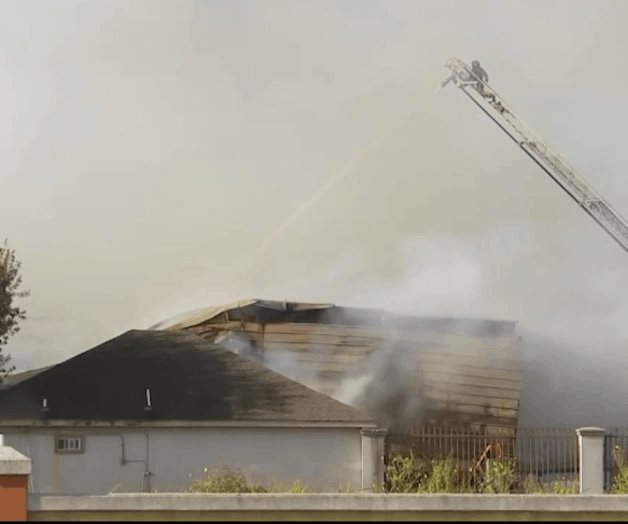 Causa movilización aparatoso incendio
