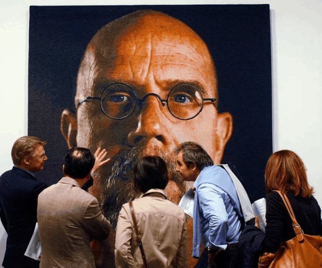 Fallece Chuck Close, el artista de la pintura fotorrealista