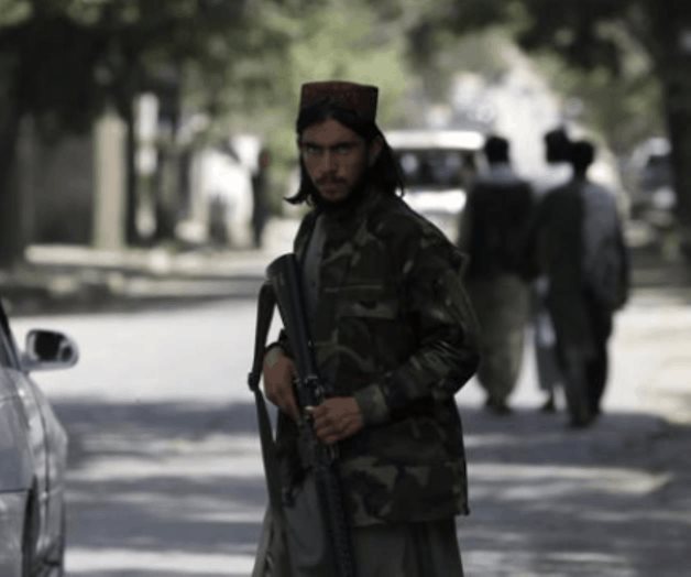 Pentágono pide ayuda de aerolíneas comerciales para afganos