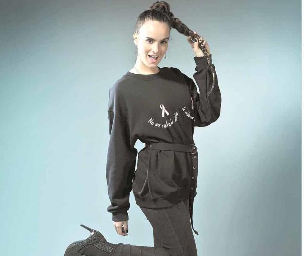 A enfocarse en sí misma