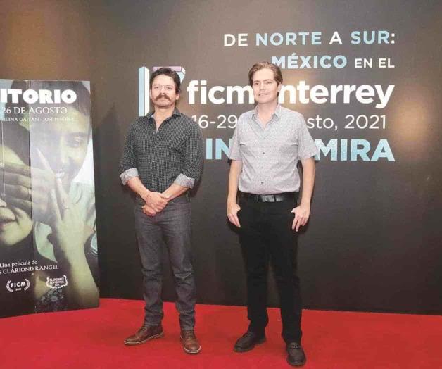 Muestra su ‘Territorio’