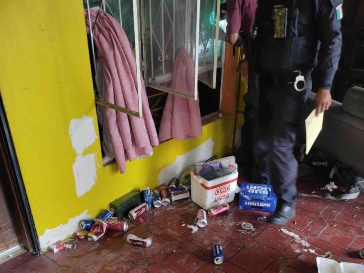 Mata a su esposa de un balazo y luego se suicida Mata a su esposa de un balazo y luego se suicida