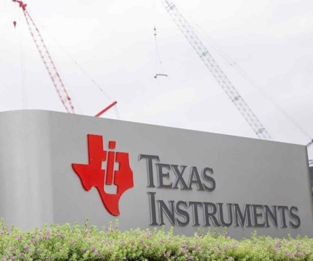 Primeros en exigir total vacunación