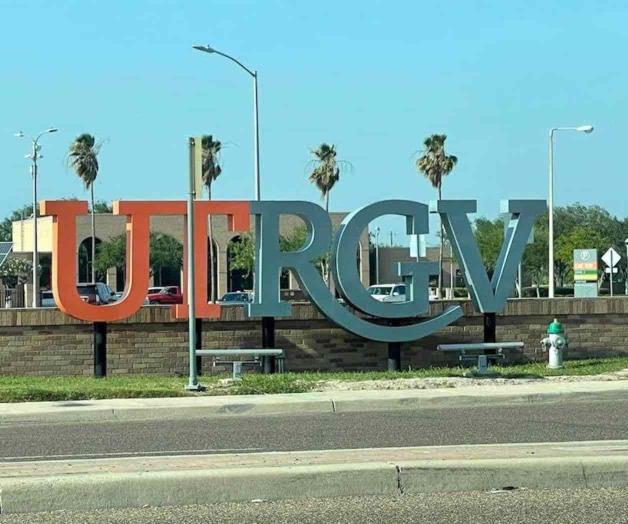 Vacunan universitarios en contra del Covid-19