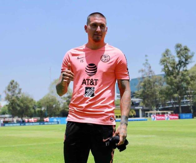 Nico Castillo podría irse al futbol brasileño Nico Castillo podría irse al futbol brasileño