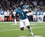 Jaguars pierden al corredor novato Etienne para la temporada