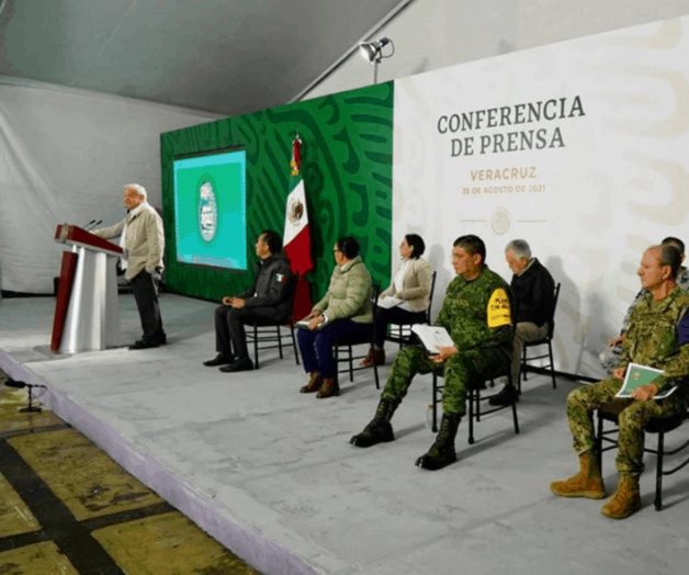 AMLO garantiza apoyo a afectados por huracán Grace en Veracruz AMLO garantiza apoyo a afectados por huracán Grace en Veracruz