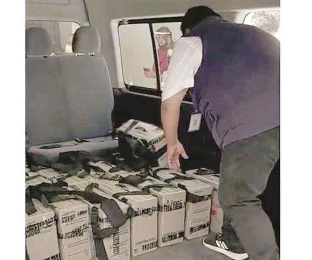 Reciben paquetes para el recuento de los votos Reciben paquetes para el recuento de los votos