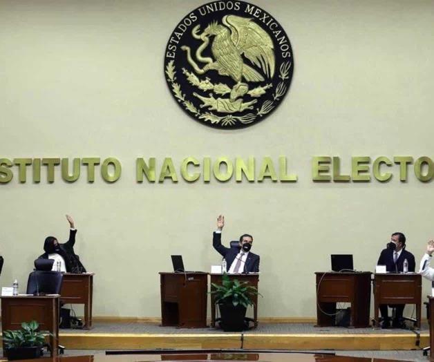 Obliga INE a postular a 3 mujeres a gubernaturas