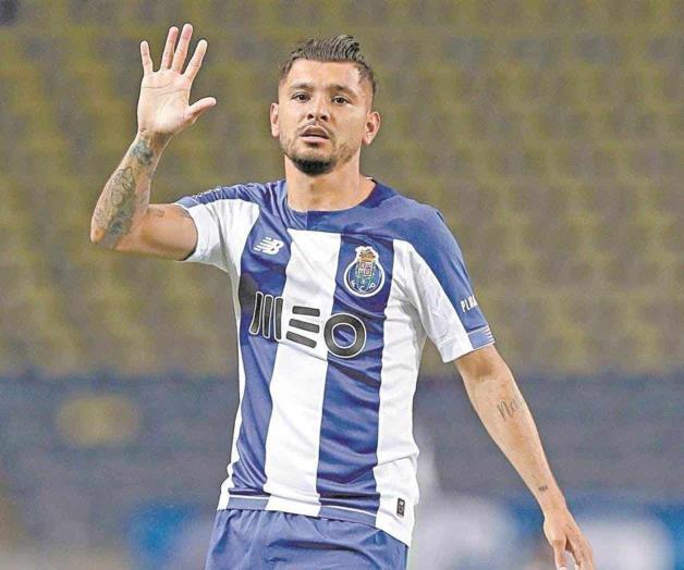 Milan ya ofertó por Corona, pero se le acaba el tiempo