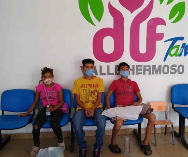 Entregan al DIF a tres menores