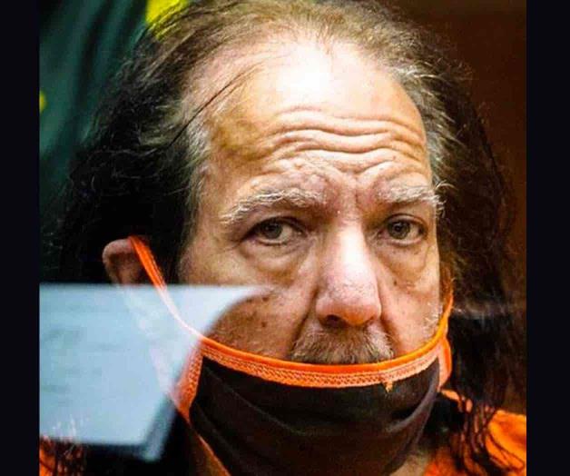 Enfrenta más de 21 acusaciones