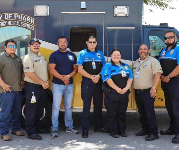 Paramédicos realizan una misión especial