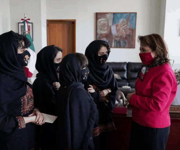 México: afganas refugiadas quieren ser la voz de su pueblo