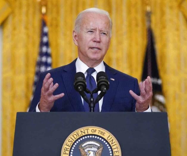 Biden promete concluir evacuación tras ataques en Afganistán Biden promete concluir evacuación tras ataques en Afganistán