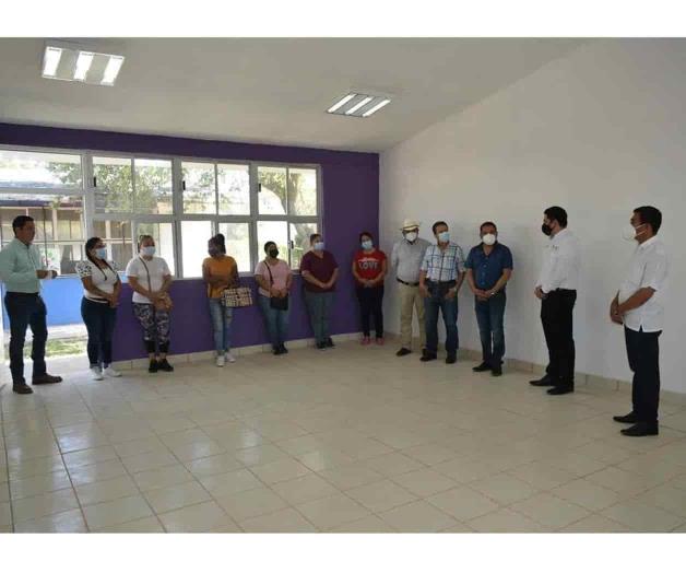 Entrega alcalde comedor escolar