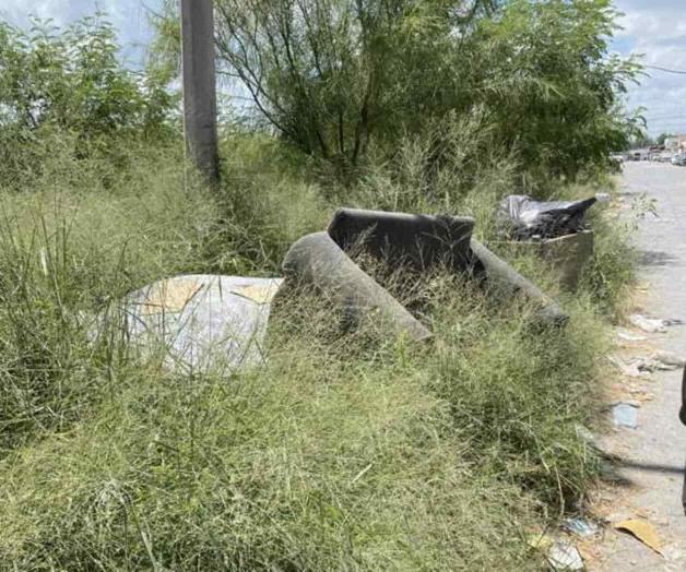 Convierten oficina en basurero