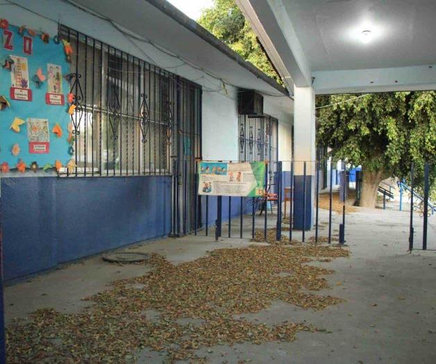 Gastan 10 mmdp y escuelas están dañadas