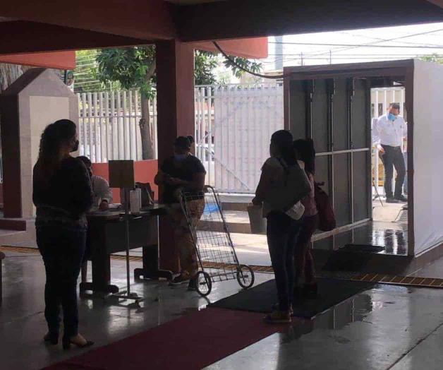 Son pocas las escuelas públicas que buscan clases presenciales 