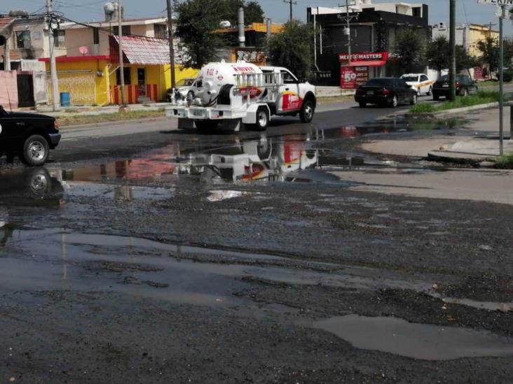 Es crucero de la Pekin y Boulevard Las Fuentes una trampa vial Es crucero de la Pekin y Boulevard Las Fuentes una trampa vial
