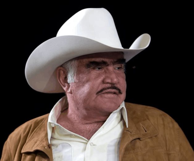 Vicente Fernández sigue en terapia intensiva