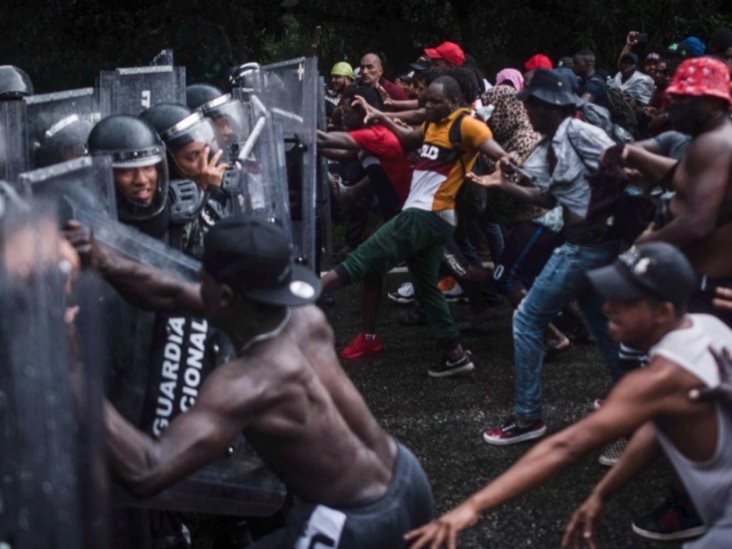 INM reprueba agresión de agentes a migrantes en Chiapas INM reprueba agresión de agentes a migrantes en Chiapas