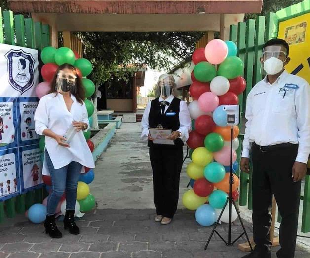 Abren escuelas en la Ribereña