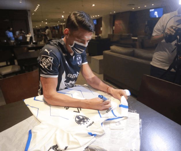 Héctor Moreno iría ante Zorros