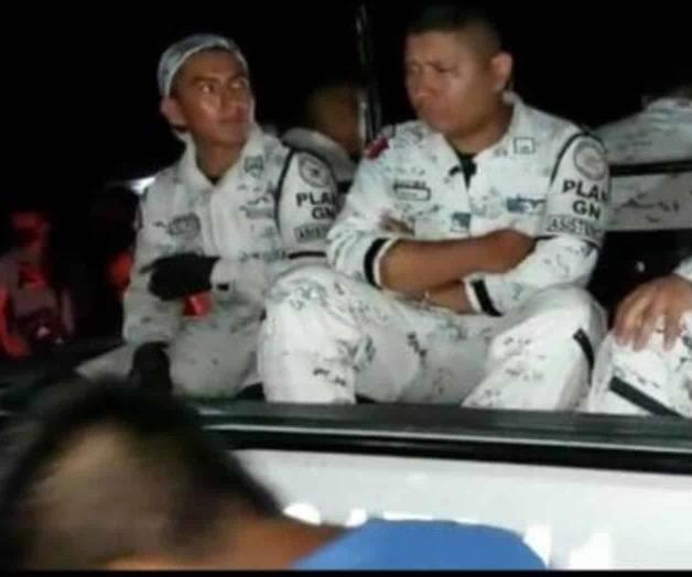 Desarman y retienen a 7 elementos de la Guardia