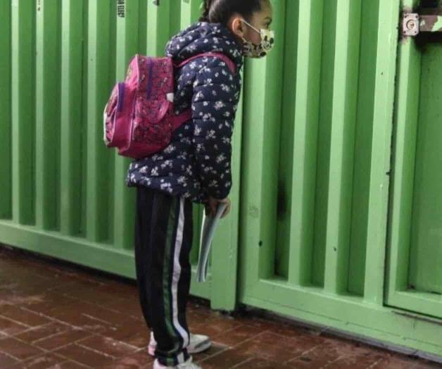 Primera semana de clases presenciales: contagios y cierre de escuelas en estados