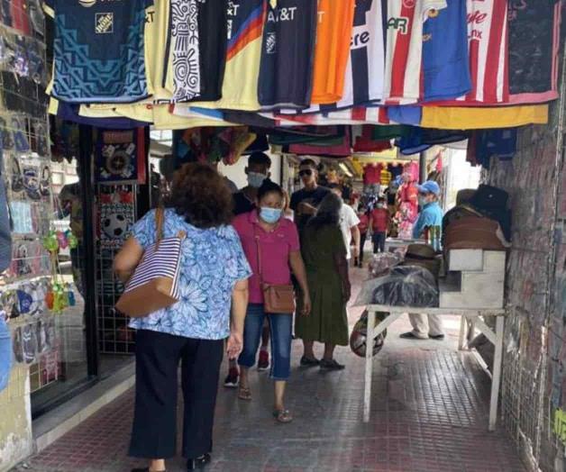 Aumenta movilidad en zona comercial