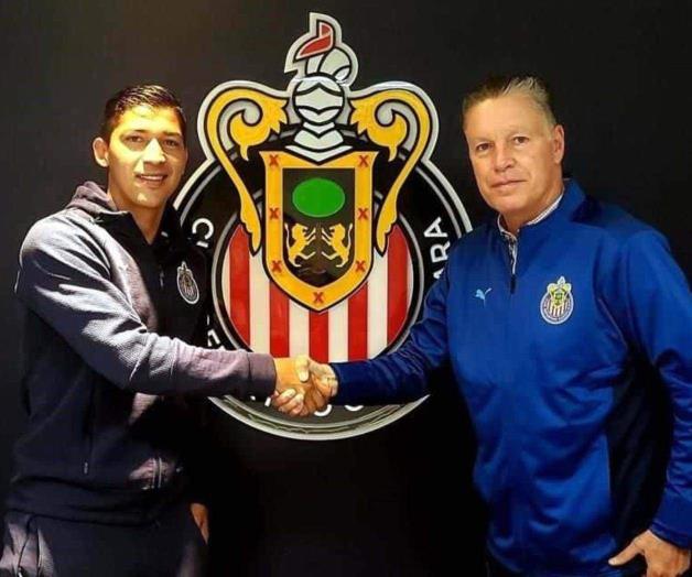 Chivas renueva a Zaldívar hasta 2024