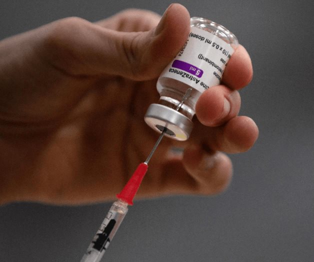 EU: Socorristas rechazan orden de vacunarse contra COVID