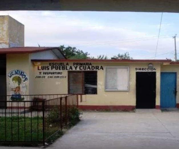 Polémica: Acotan clases virtuales; deben padres pasar por tareas