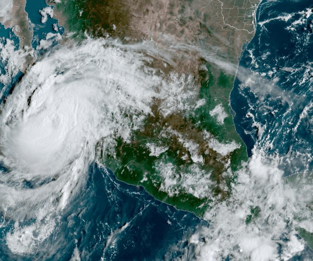 Lleva huracán Olaf rumbo a Los Cabos