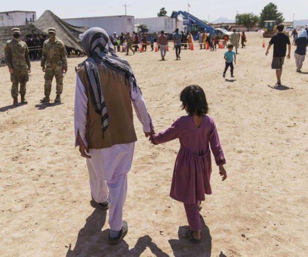 EU da una primera mirada pública al interior de las viviendas de base afganas