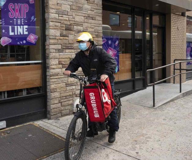Servicios de entregas de comidas demandan a Nueva York