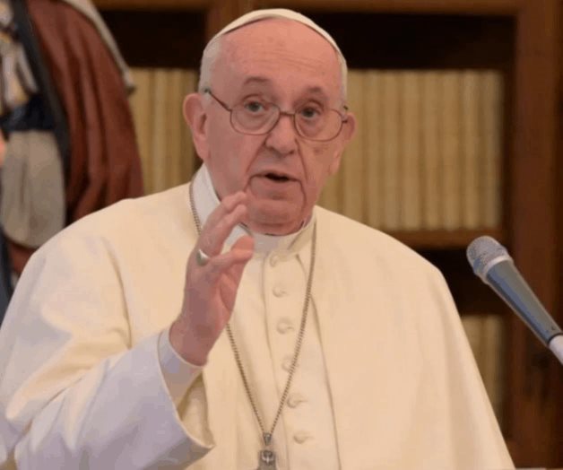 Aborda Papa crisis de refugiados afganos Aborda Papa crisis de refugiados afganos