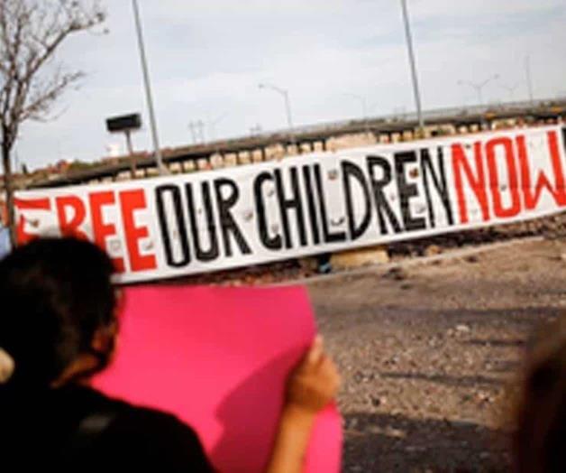 Denuncian maltratos contra niños ilegales Denuncian maltratos contra niños ilegales