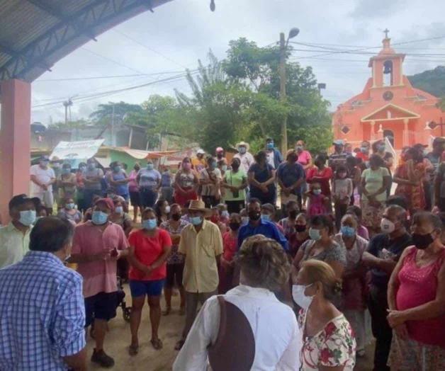 Deja sismo a 15 mil damnificados en Guerrero Deja sismo a 15 mil damnificados en Guerrero