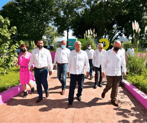 Ahora AMLO invita a gobernador saliente del PAN a su Gobierno