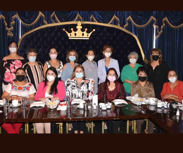 Tienen desayuno con doble festejo Tienen desayuno con doble festejo